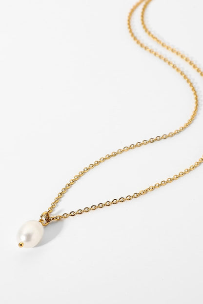 Freshwater Pearl Pendant Necklace