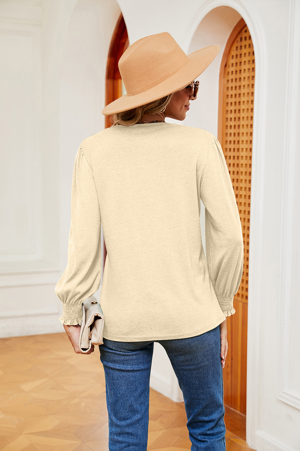 Contrast V-Neck Long Sleeve Top